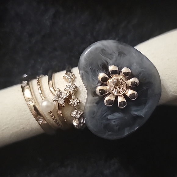 Atterri Ring Set (5rings) - Picture 3 of 3